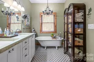 457 Hearthstone Way, Horse Shoe, NC 28742 - Photo 24