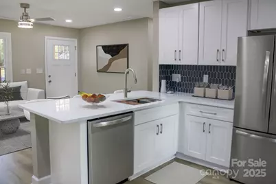 631 W Craighead Road, Charlotte, NC 28206 - Photo 8