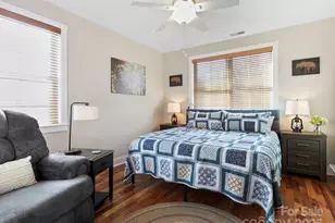 371 Beechnut Dr, Hendersonville, NC 28739 - Photo 16