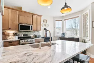 371 Beechnut Dr, Hendersonville, NC 28739 - Photo 8