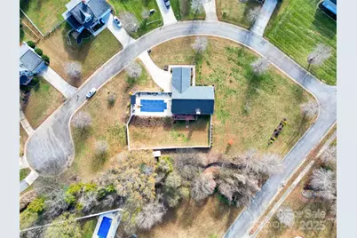 1659 Buffett Circle, Hickory, NC 28602 - Photo 6