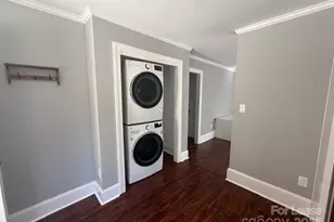 2123 Thurmond Pl, Charlotte, NC 28205 - Photo 4