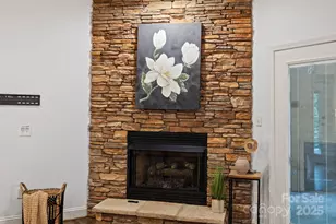 21 Hope Rd, Weaverville, NC 28787 - Photo 6