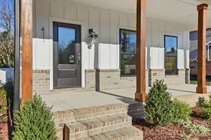 411 Brevard St, Waxhaw, NC 28173 - Photo 2