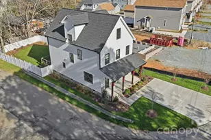 411 Brevard St, Waxhaw, NC 28173 - Photo 2