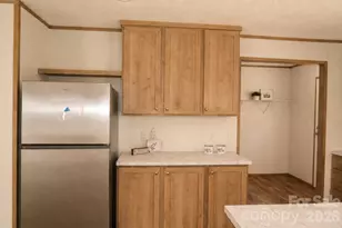 276 Mulberry St, Forest City, NC 28043 - Photo 10