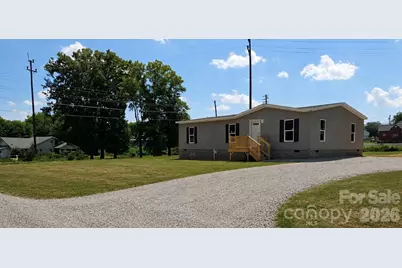 276 Mulberry Street, Forest City, NC 28043 - Photo 2