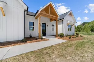 1037 Dameron Rd, Bessemer City, NC 28016 - Photo 4