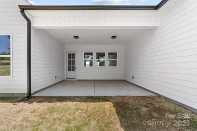 1037 Dameron Road, Bessemer City, NC 28016 - Photo 8