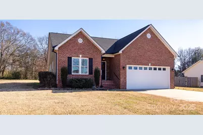 2186 Oklahoma Court, Lincolnton, NC 28092 - Photo 2