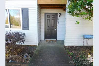 1695 Hunters Trail, Rock Hill, SC 29732 - Photo 2