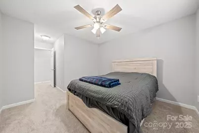 10255 Reindeer Way Lane, Charlotte, NC 28216 - Photo 18