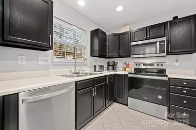 10255 Reindeer Way Lane, Charlotte, NC 28216 - Photo 8