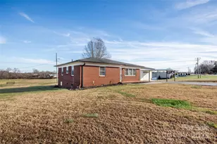 1690 Midway Rd, Stony Point, NC 28678 - Photo 2