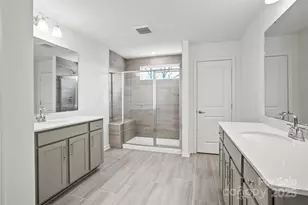 2127 Bayou Trace Dr, Charlotte, NC 28262 - Photo 18