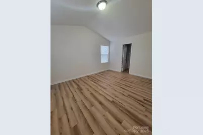 5823 Hewitt Drive, Charlotte, NC 28269 - Photo 8