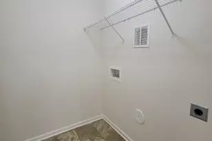 5823 Hewitt Dr, Charlotte, NC 28269 - Photo 16