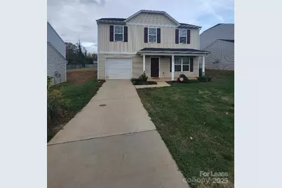 5823 Hewitt Drive, Charlotte, NC 28269 - Photo 1