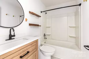 6701 Lynmont Dr, Charlotte, NC 28212 - Photo 14