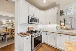 718 Deerbrook Ln, Tega Cay, SC 29708 - Photo 16