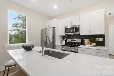 8931 Sharonbrook Drive, Charlotte, NC 28210 - Photo 14