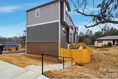 8929 Sharonbrook Drive, Charlotte, NC 28210 - Photo 36