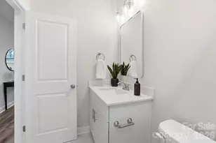 8929 Sharonbrook Dr, Charlotte, NC 28210 - Photo 6