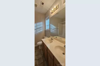 6807 Juniper Tree Street, Charlotte, NC 28215 - Photo 12