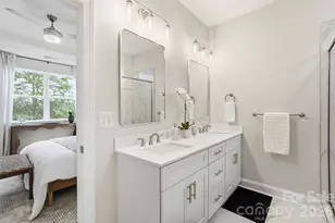 8935 Sharonbrook Dr, Charlotte, NC 28210 - Photo 26