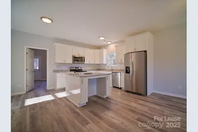 6162 Covecreek Drive, Charlotte, NC 28215 - Photo 2