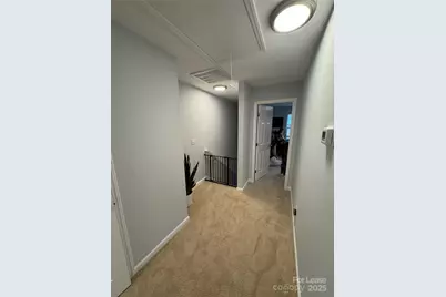 6162 Covecreek Drive, Charlotte, NC 28215 - Photo 8