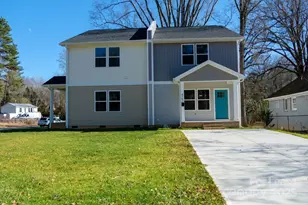 6162 Cove Creek Dr, Charlotte, NC 28215 - Photo 1