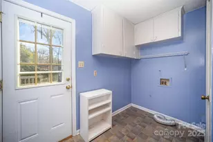 119 W Close St, Fort Mill, SC 29715 - Photo 16