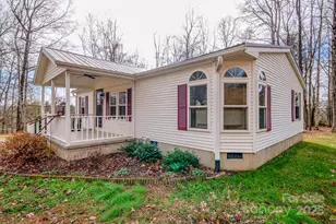 319 Sunrise Ridge Dr, Hendersonville, NC 28792 - Photo 28