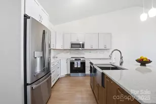 6246 Meadow Glen Ln, Harrisburg, NC 28075 - Photo 6