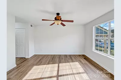 9028 Four Mile Creek Road, Charlotte, NC 28277 - Photo 4