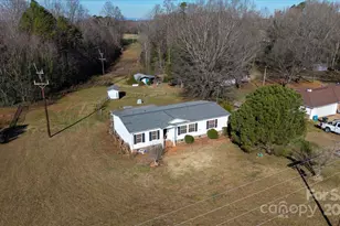 1703 Martin Rd, Kings Mountain, NC 28086 - Photo 6