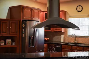 7972 Summit Ridge Dr, Catawba, NC 28609 - Photo 10