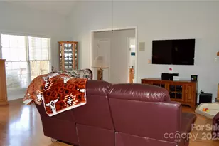 7972 Summit Ridge Dr, Catawba, NC 28609 - Photo 2