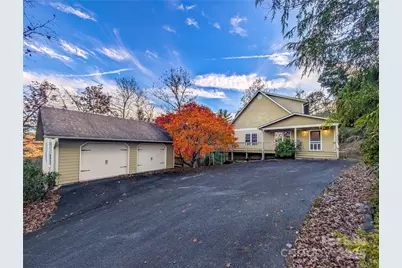 355 Rosewood Lane, Burnsville, NC 28714 - Photo 2