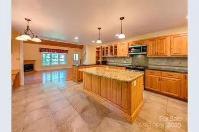 355 Rosewood Lane, Burnsville, NC 28714 - Photo 6