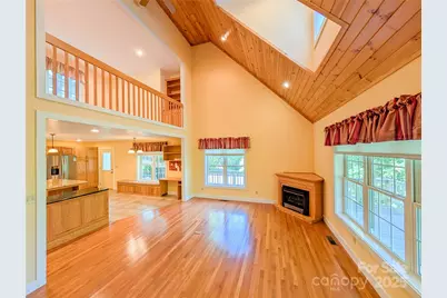 355 Rosewood Lane, Burnsville, NC 28714 - Photo 8