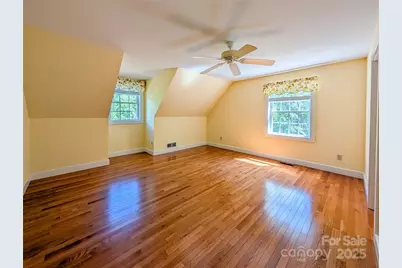 355 Rosewood Lane, Burnsville, NC 28714 - Photo 14