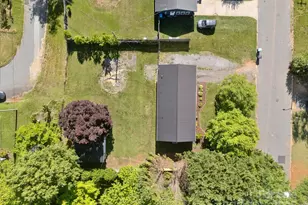 136 Kent Dr, Forest City, NC 28043 - Photo 12