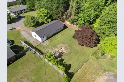 136 Kent Drive, Forest City, NC 28043 - Photo 18