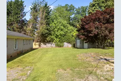 136 Kent Drive, Forest City, NC 28043 - Photo 8