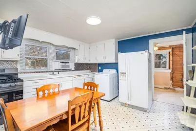 346 E Catawba Avenue, Mooresville, NC 28115 - Photo 8