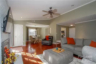 9131 Glisson Ct, Charlotte, NC 28210 - Photo 2