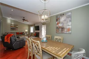 9131 Glisson Ct, Charlotte, NC 28210 - Photo 4