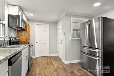 146 Old Castle Lane, Forest City, NC 28043 - Photo 8